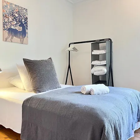 Two Bedroom In Copenhagen, Brohusgade 16, Köpenhamn