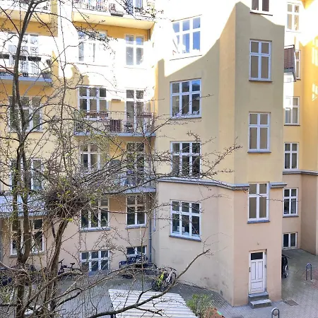 Two Bedroom In Copenhagen, Brohusgade 16, Daire Kopenhag